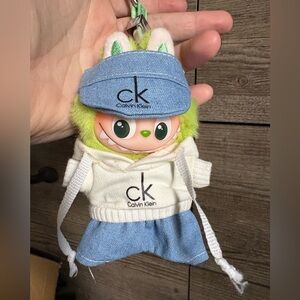 White hoodie/jean outfit for mini Labubu (pin for love size)
